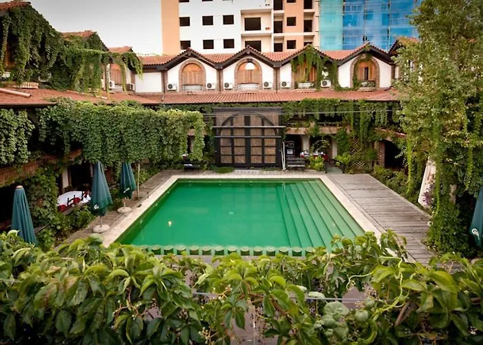 Hotel Restaurant Bujtina E Gjelit Tirana